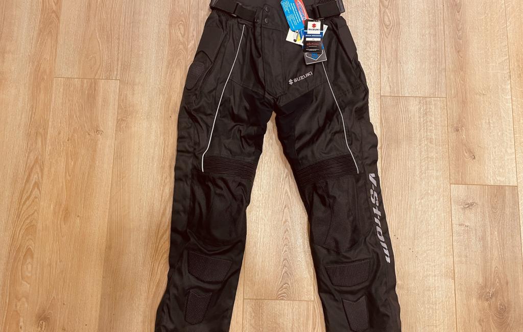 Pantalone Tecnico con protezioni Goretex 